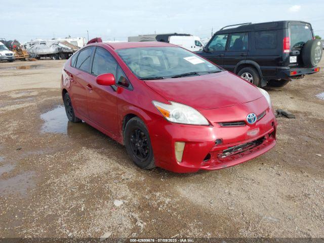  Salvage Toyota Prius