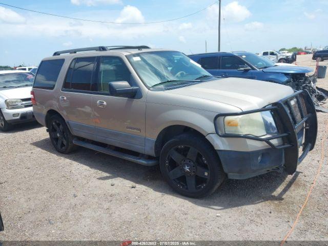  Salvage Ford Expedition