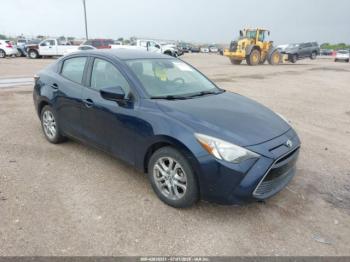  Salvage Toyota Yaris