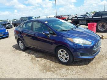  Salvage Ford Fiesta