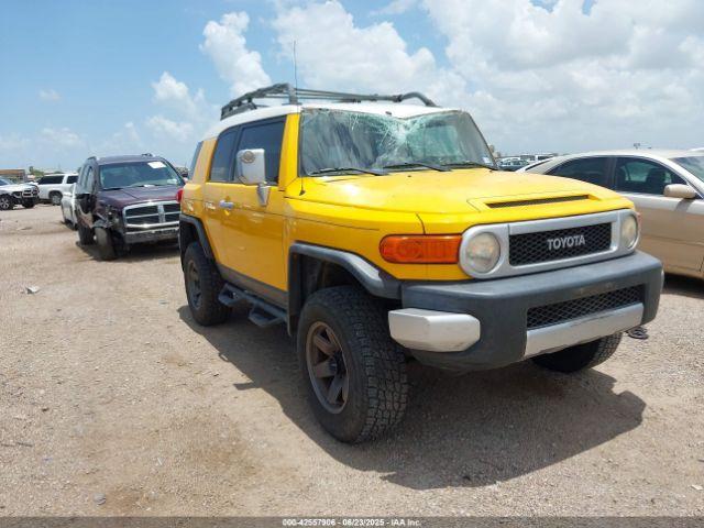  Salvage Toyota FJ Cruiser