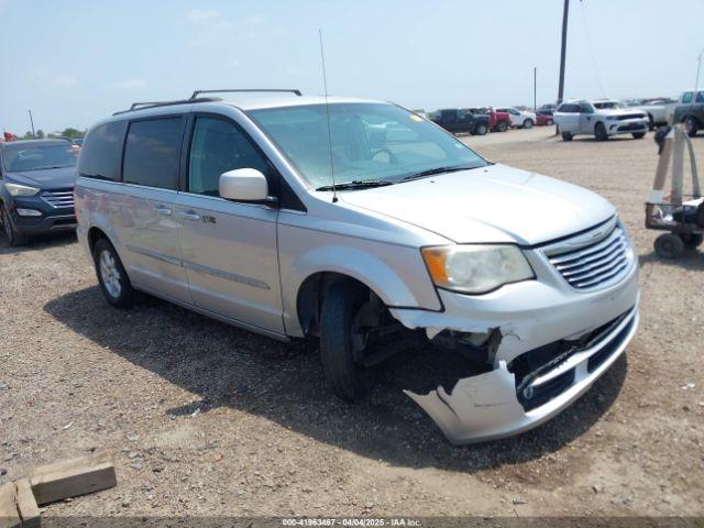  Salvage Chrysler Town & Country