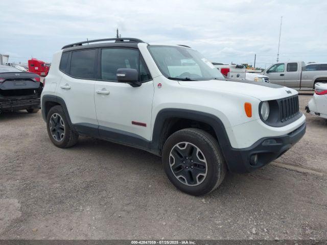  Salvage Jeep Renegade