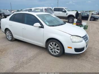  Salvage Volkswagen Jetta