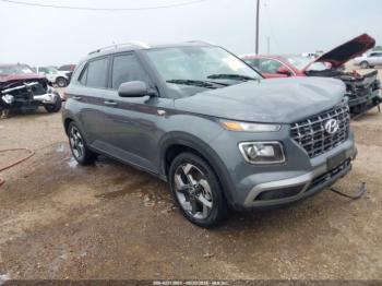  Salvage Hyundai VENUE