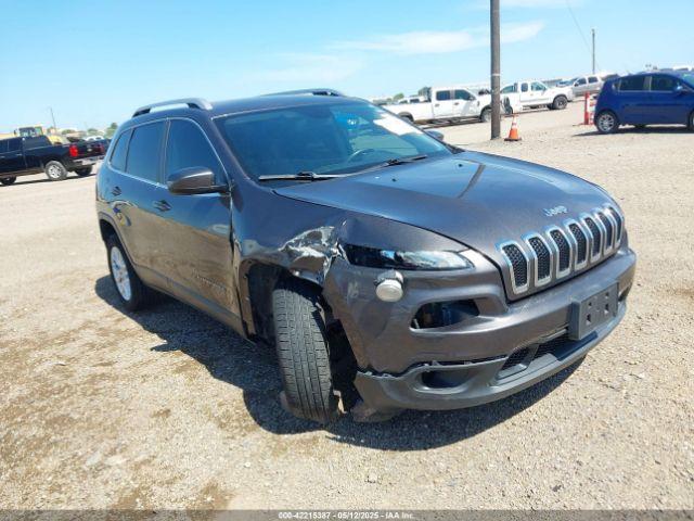  Salvage Jeep Cherokee