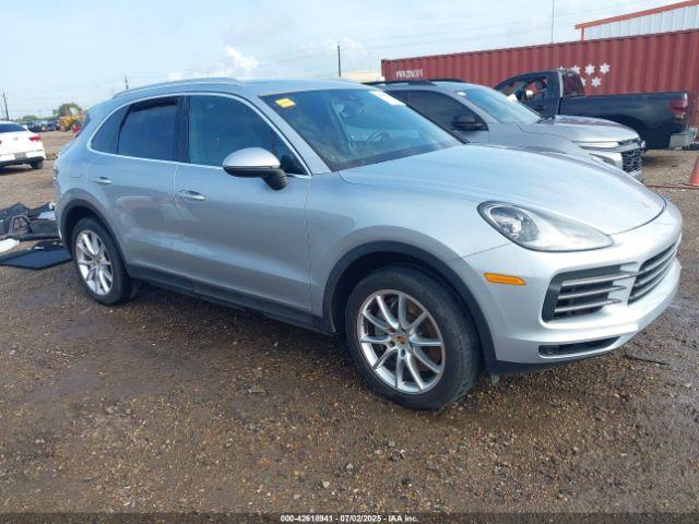  Salvage Porsche Cayenne