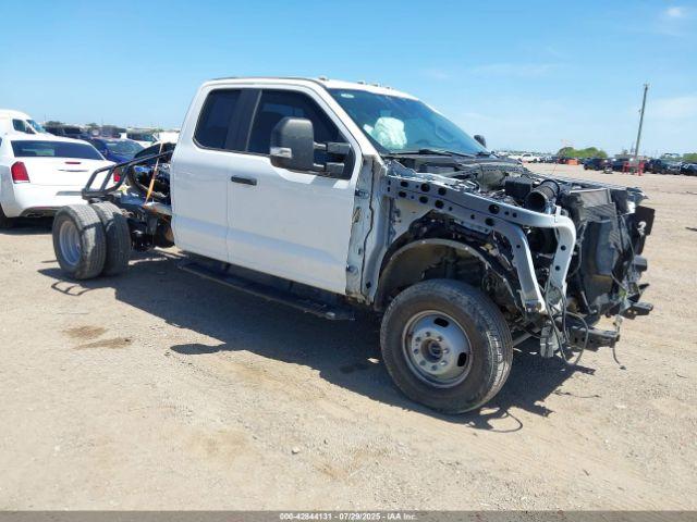  Salvage Ford F-350