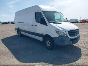  Salvage Mercedes-Benz Sprinter 2500