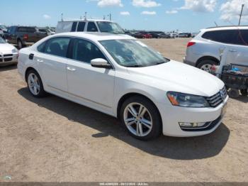  Salvage Volkswagen Passat