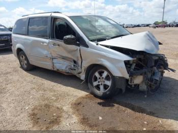  Salvage Dodge Grand Caravan