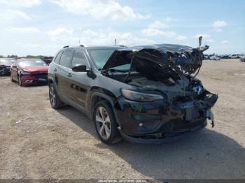  Salvage Jeep Cherokee