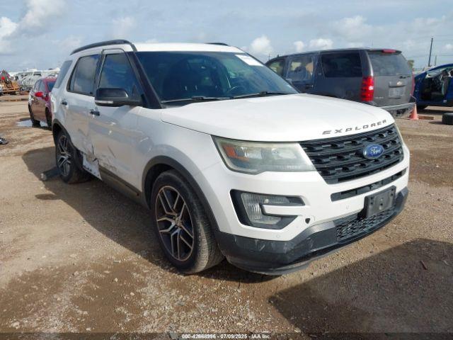  Salvage Ford Explorer