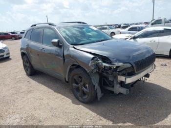  Salvage Jeep Cherokee