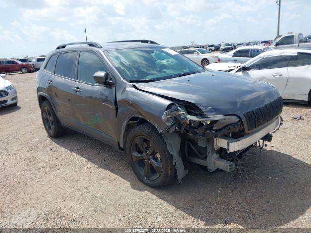  Salvage Jeep Cherokee