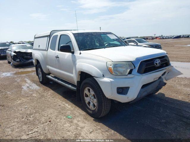  Salvage Toyota Tacoma