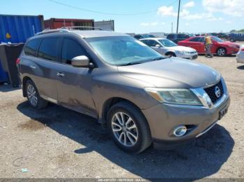  Salvage Nissan Pathfinder