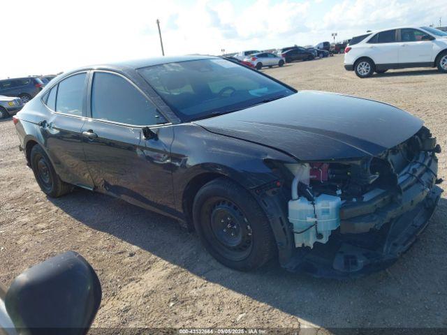  Salvage Lincoln Continental