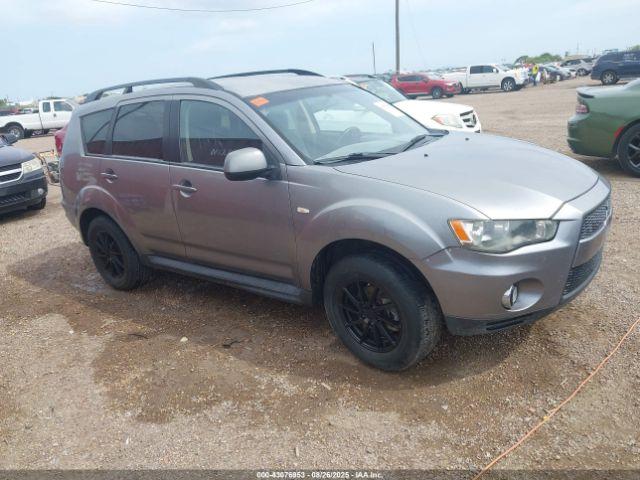  Salvage Mitsubishi Outlander
