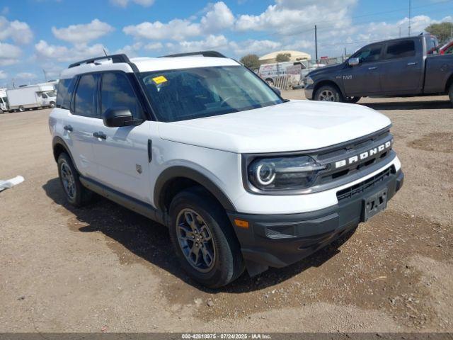  Salvage Ford Bronco