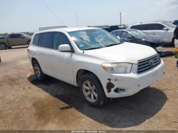  Salvage Toyota Highlander
