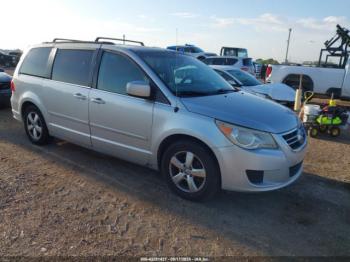  Salvage Volkswagen Routan