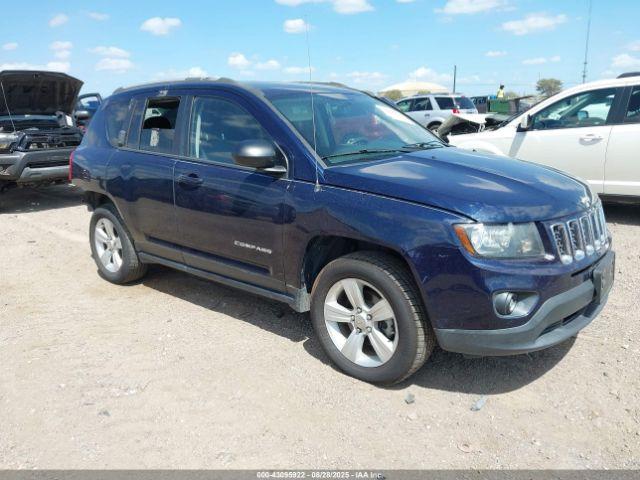  Salvage Jeep Compass