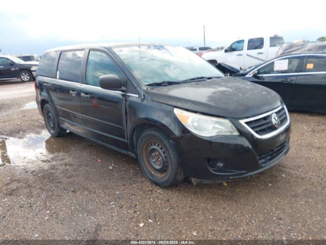  Salvage Volkswagen Routan