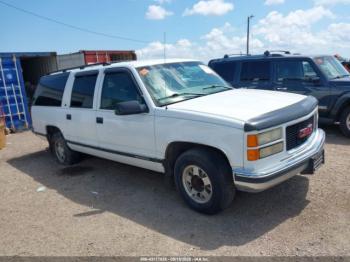  Salvage GMC Suburban 1500