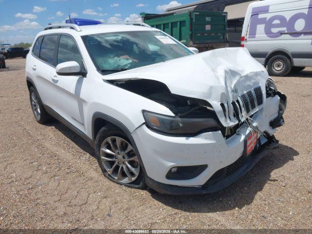  Salvage Jeep Cherokee