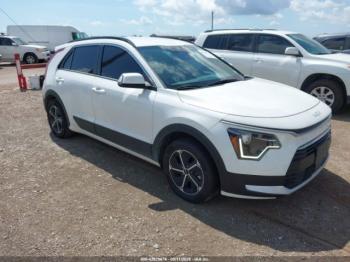  Salvage Kia Niro