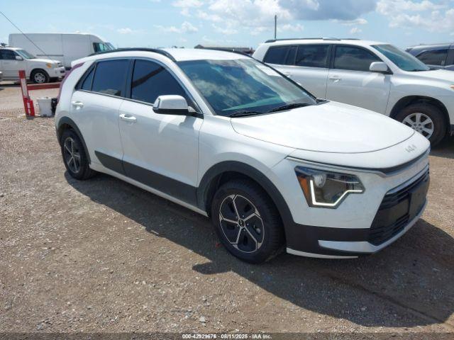  Salvage Kia Niro