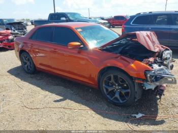  Salvage Chrysler 300