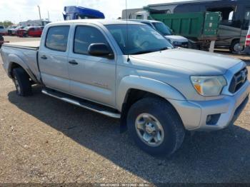  Salvage Toyota Tacoma