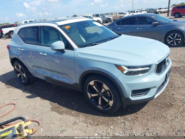  Salvage Volvo XC40