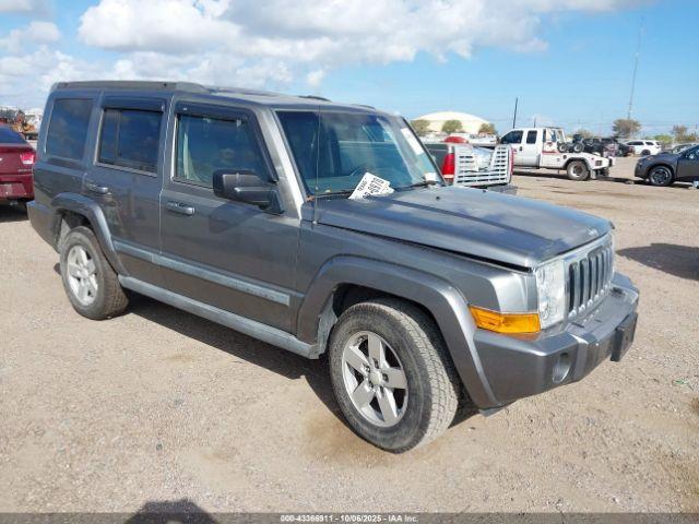  Salvage Jeep Commander