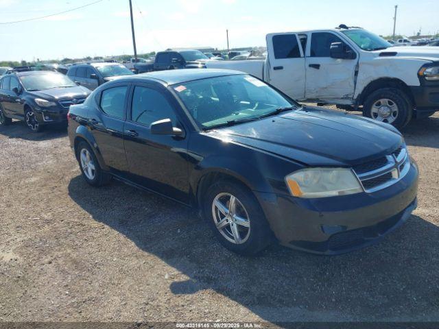  Salvage Dodge Avenger