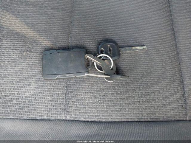 Chevrolet Silverado 3500 Image 10