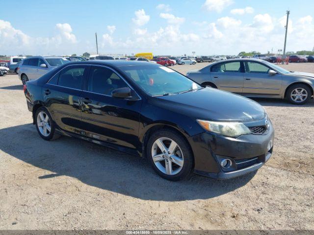  Salvage Toyota Camry