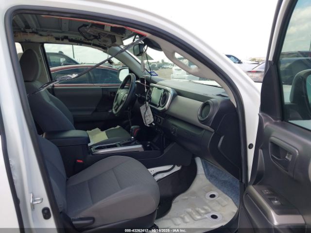 Toyota Tacoma Sr5 V6 Image 4