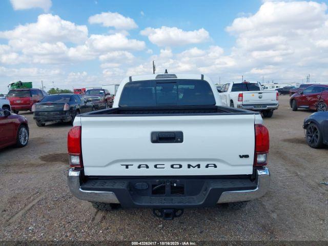 Toyota Tacoma Sr5 V6 Image 15