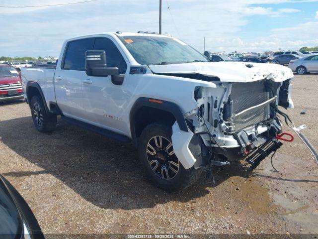  Salvage General Motors Sierra 2500HD