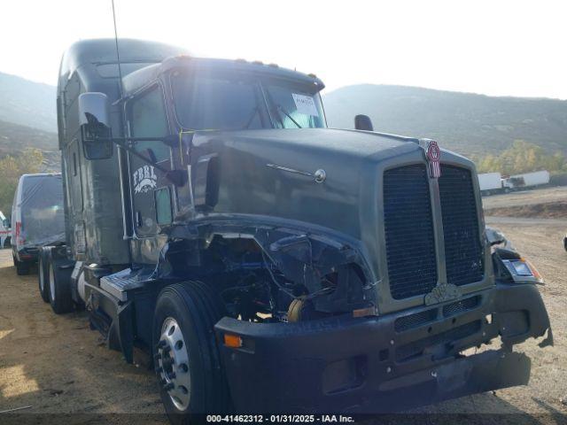  Salvage Kenworth Construction