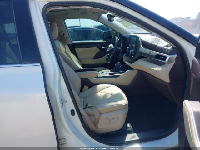 Toyota Highlander Xle Image 4