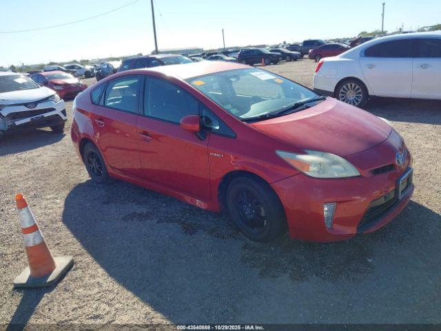  Salvage Toyota Prius