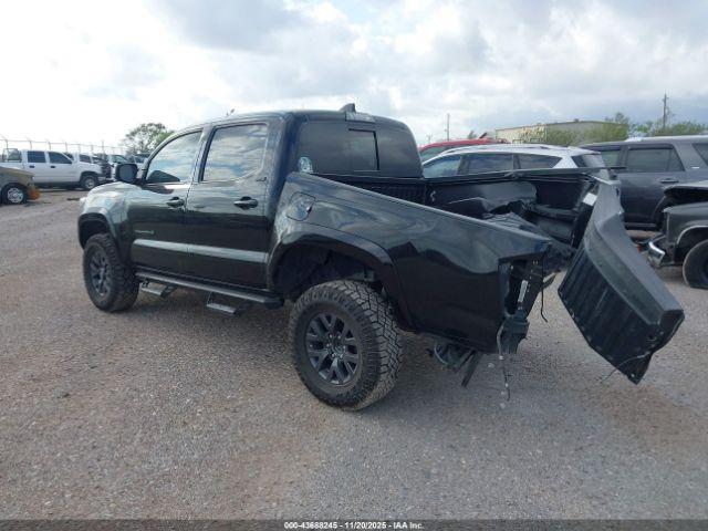 Toyota Tacoma Sr5 V6 Image 2