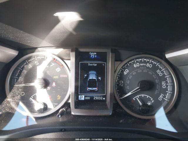 Toyota Tacoma Sr5 V6 Image 16