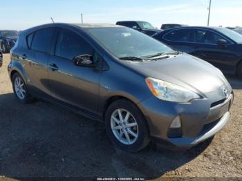  Salvage Toyota Prius c