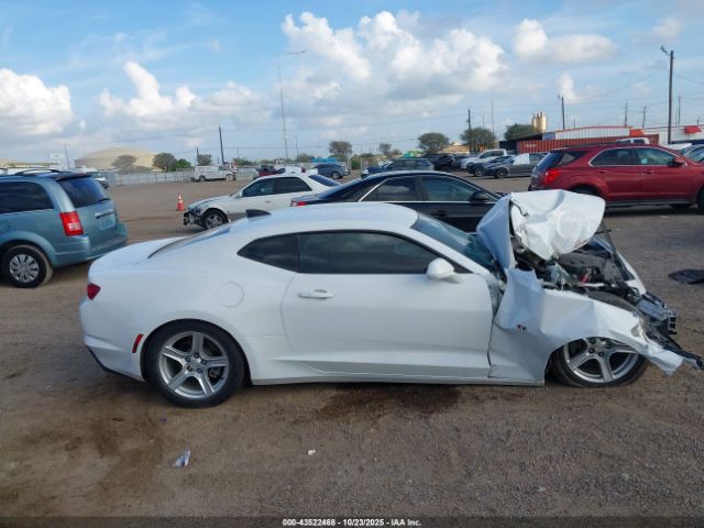 Chevrolet Camaro Rwd  1lt Image 16