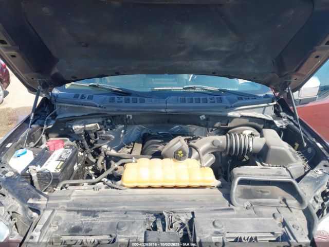 Ford F-150 Lariat Image 14